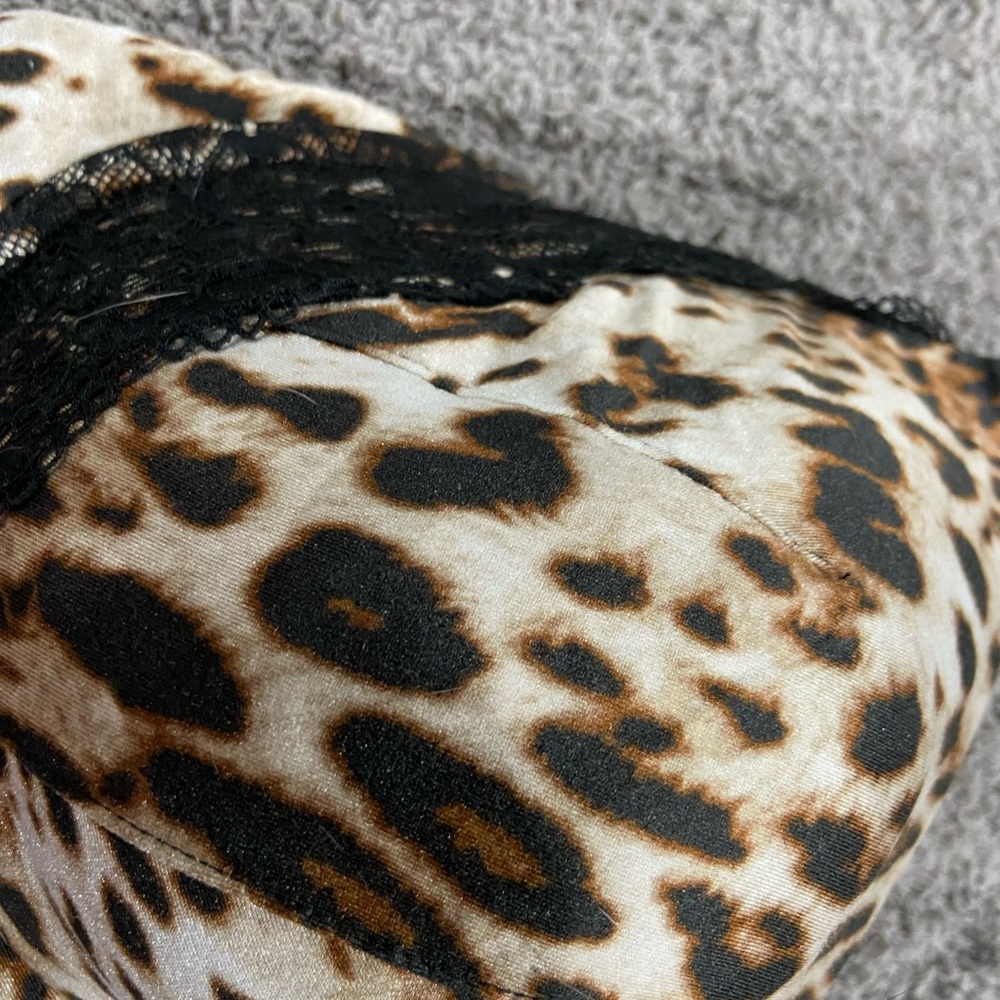 Full Coverage Bra - image 2